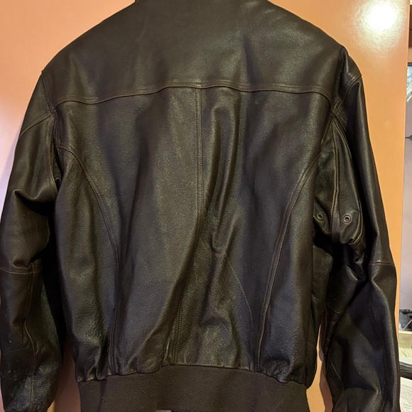 Wilson’s Vintage Classic Brown Leather Bomber - Picture 9 of 16